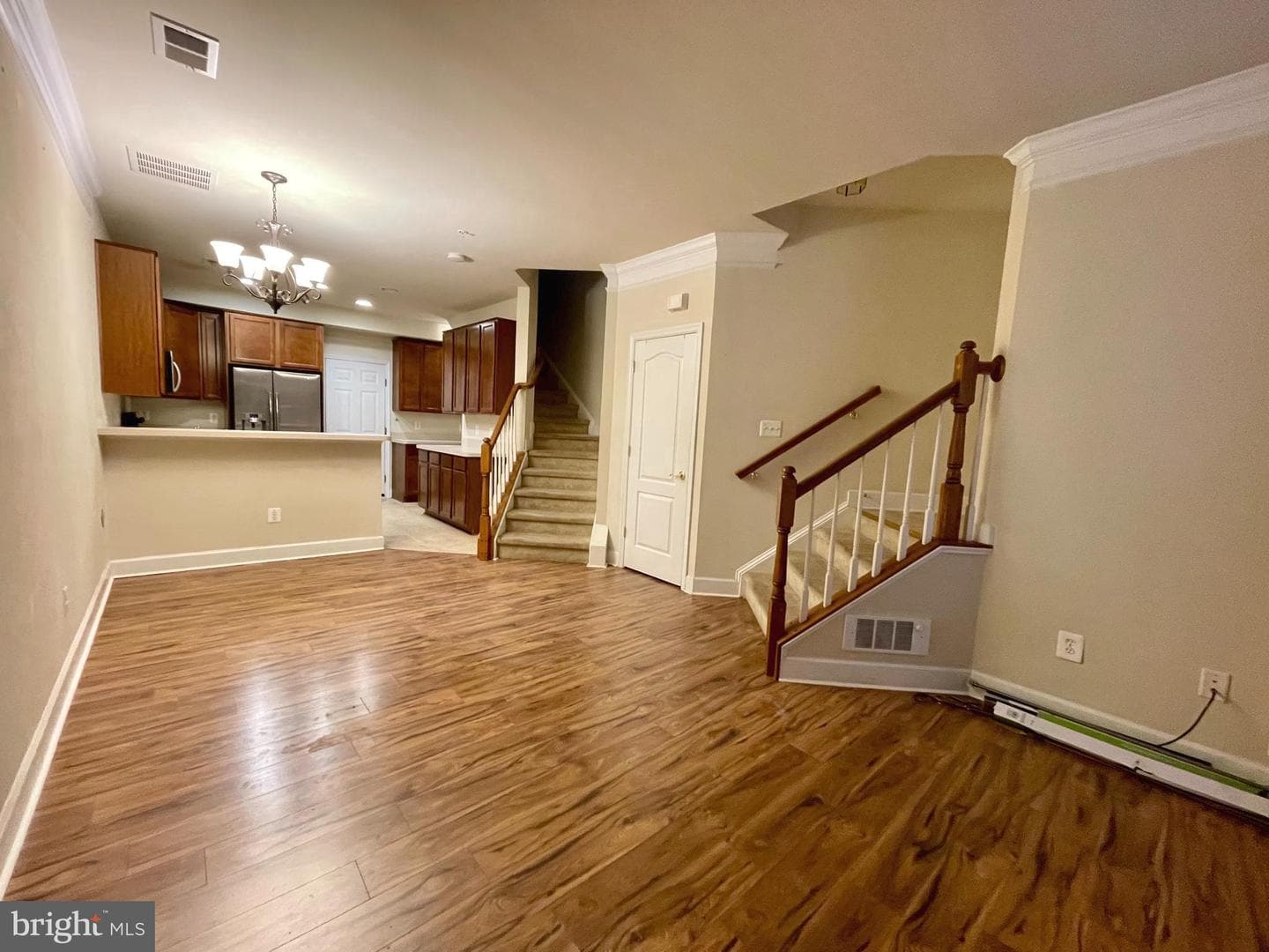19407 Buckingham Way photo 5
