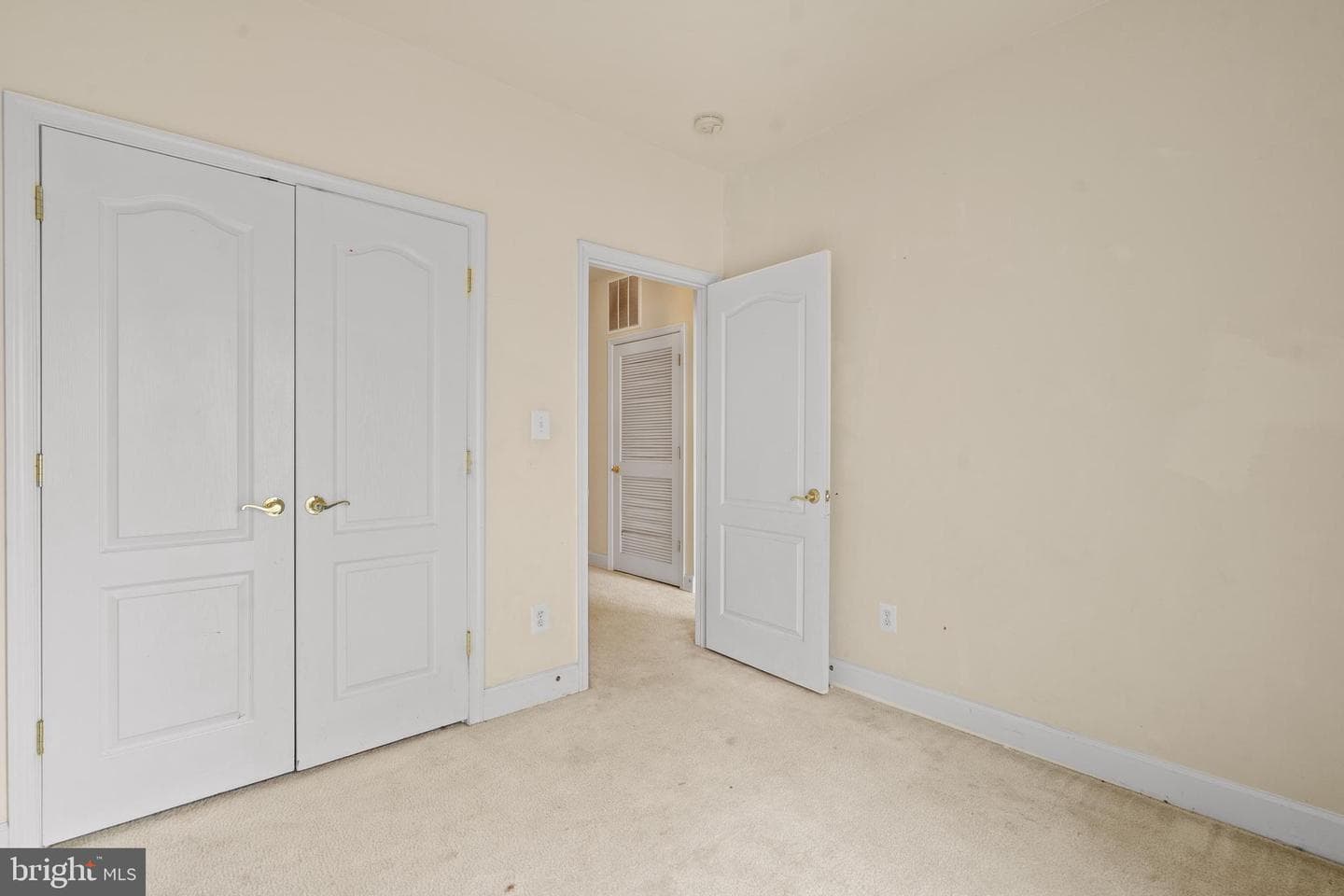 19407 Buckingham Way photo 8