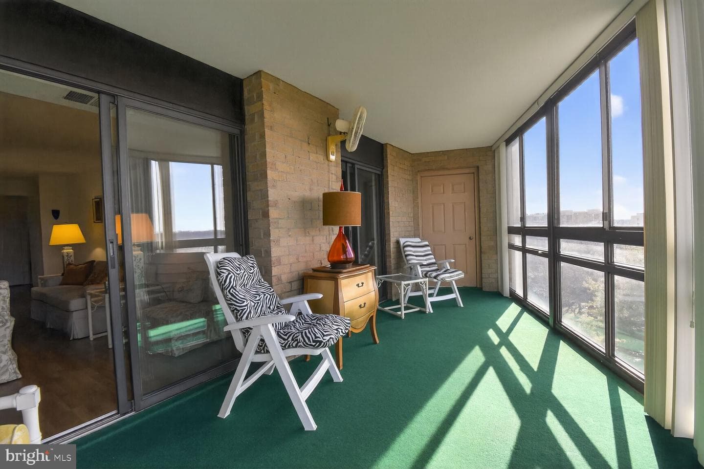 15115 Interlachen Drive #3-904 photo 12