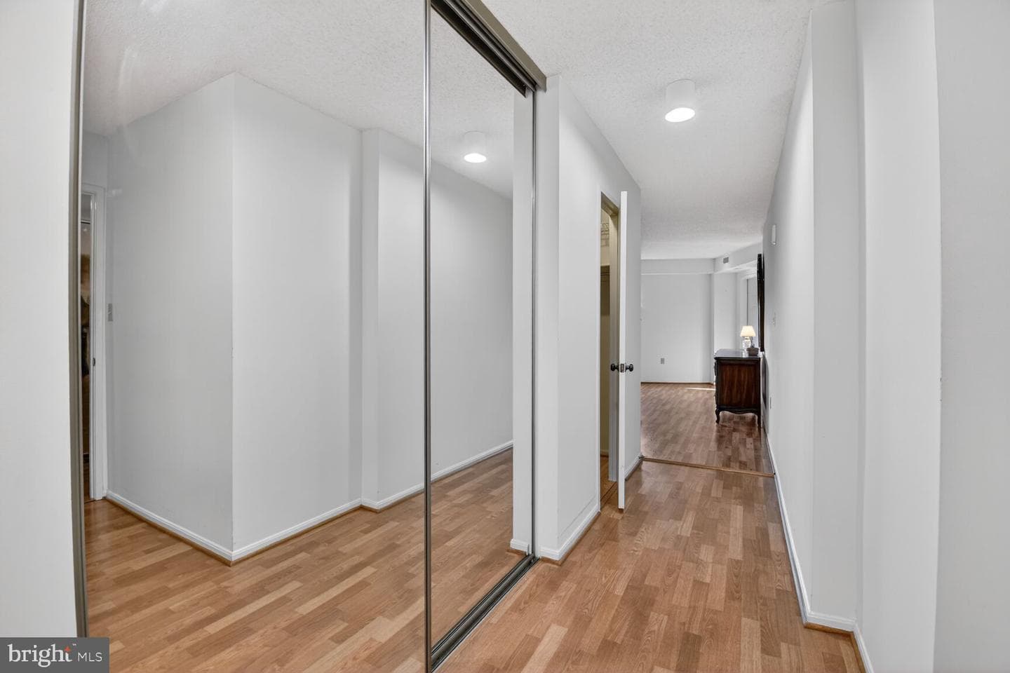 15115 Interlachen Drive #3-904 photo 25