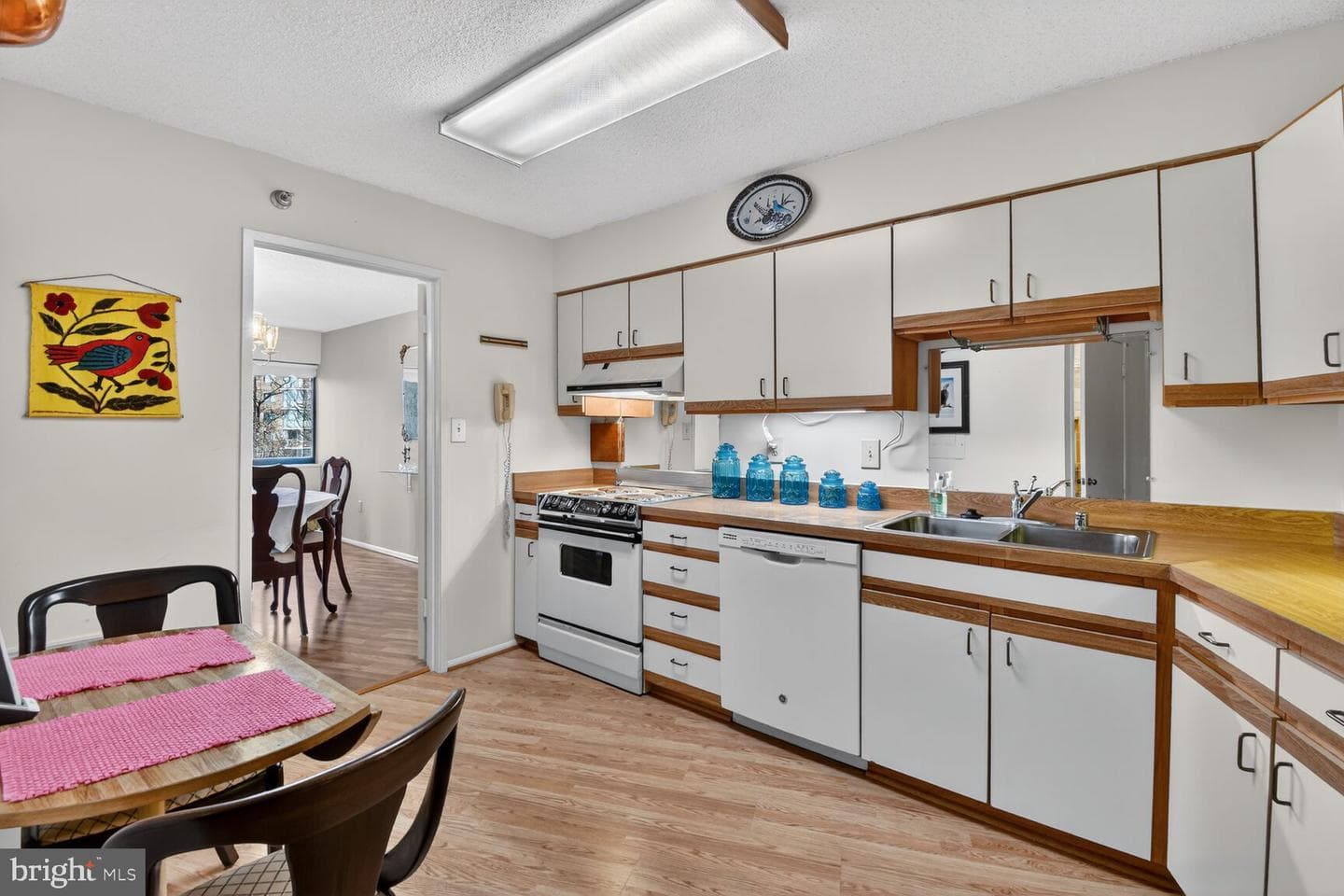 15115 Interlachen Drive #3-904 photo 4