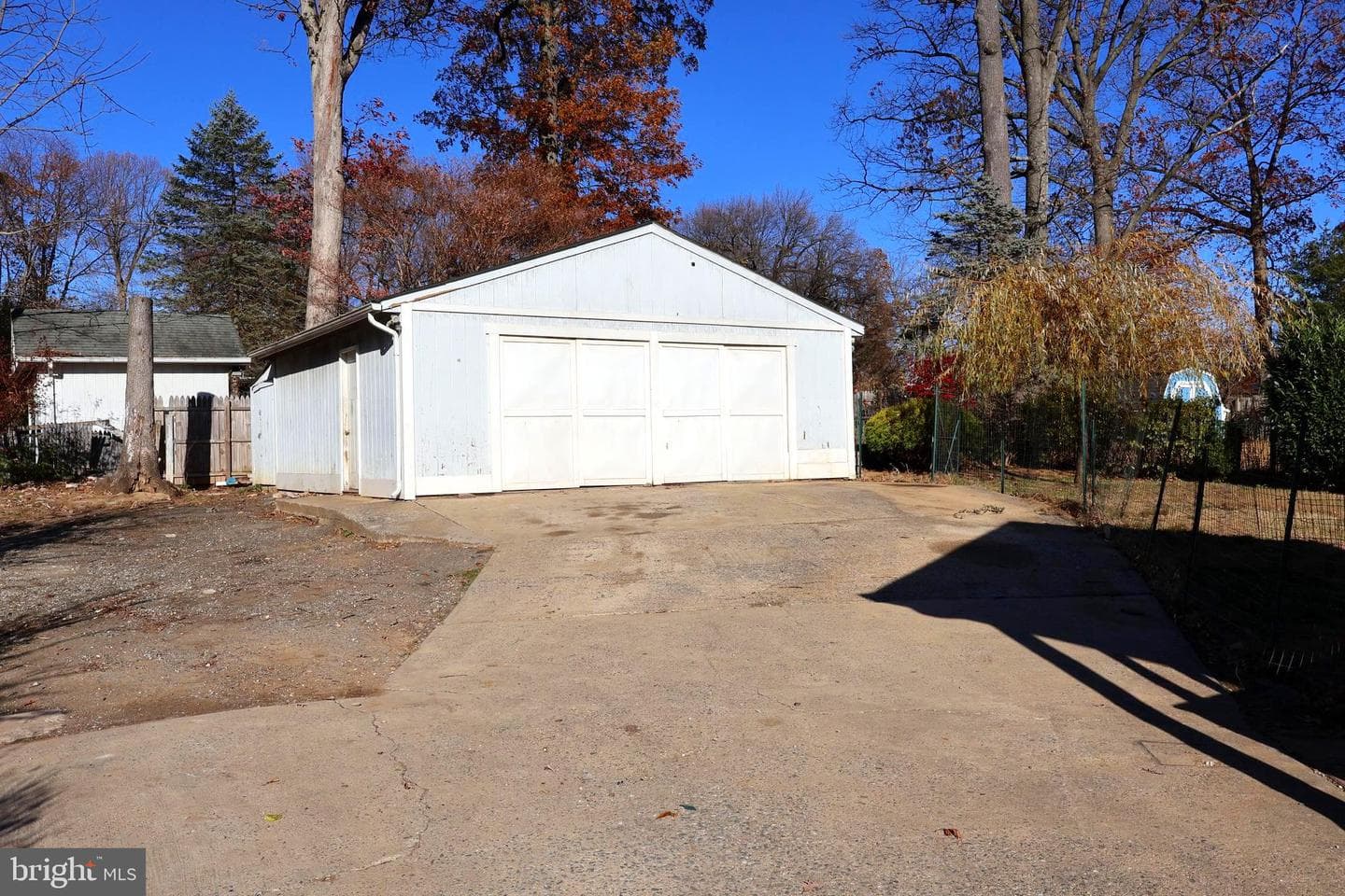106 Hutton Street photo 7