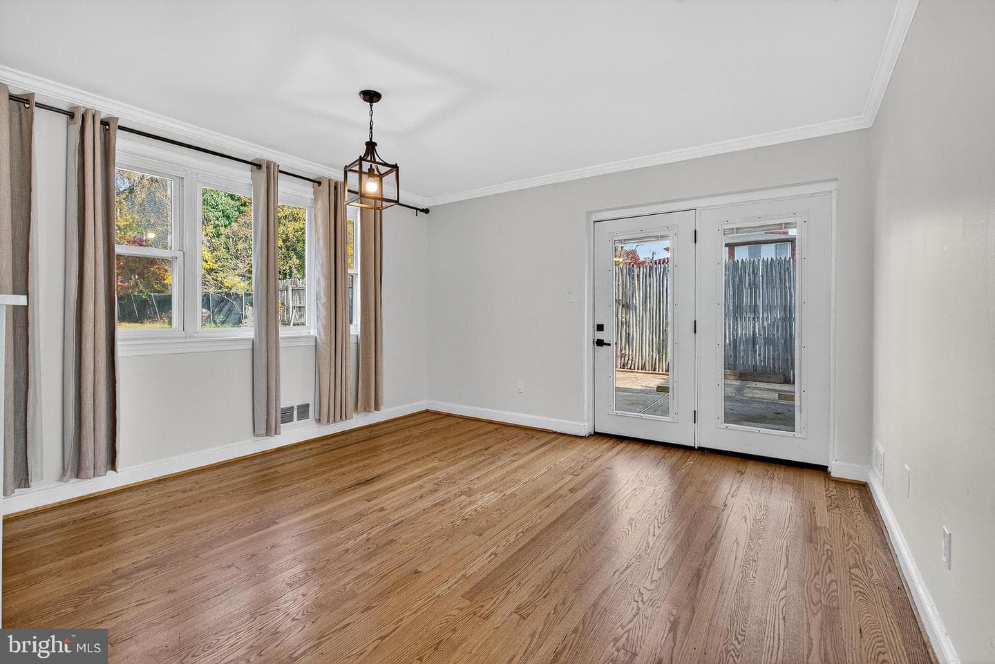 7 Shaw Avenue photo 7