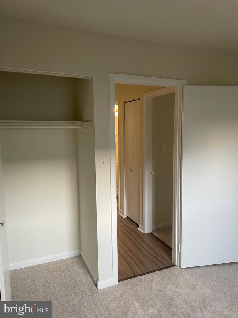 11206 White Barn Court photo 17