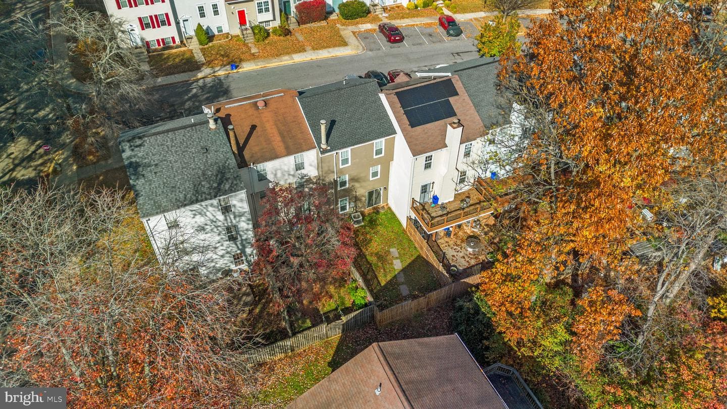 18905 Treebranch Terrace photo 23