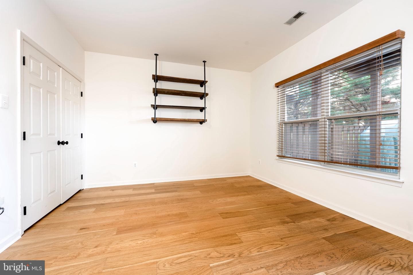 2956 Saint Helen Circle photo 17
