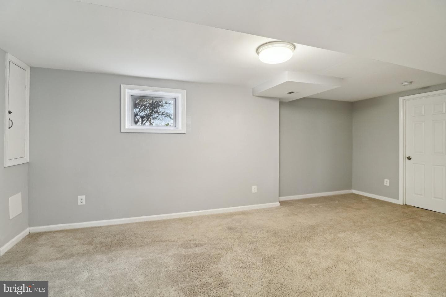11515 Orebaugh Avenue photo 39