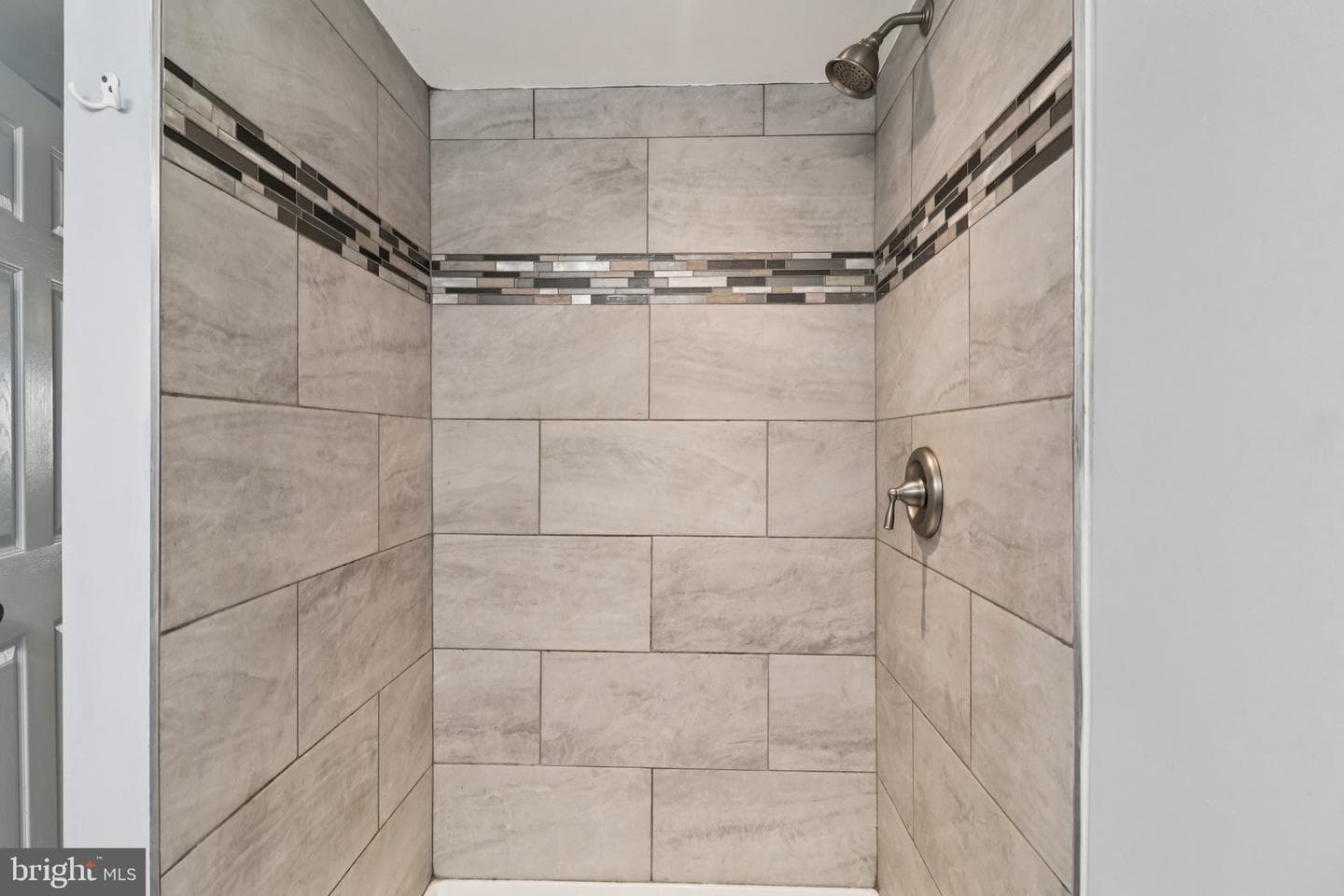 11515 Orebaugh Avenue photo 42