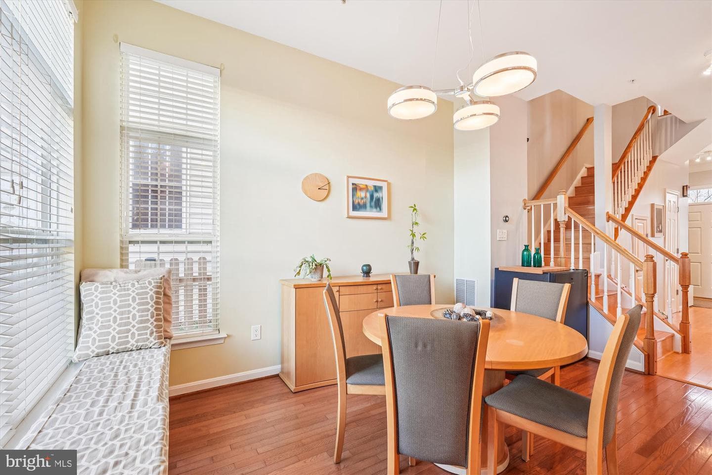 422 Chestnut Hill Street photo 11