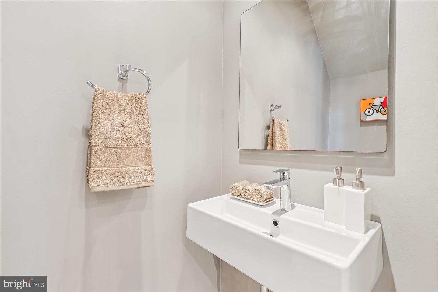 422 Chestnut Hill Street photo 12