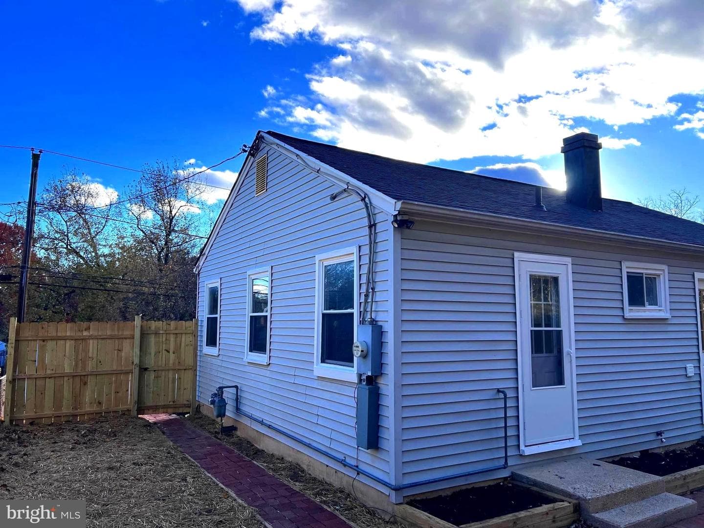 708 Crabb Avenue photo 13