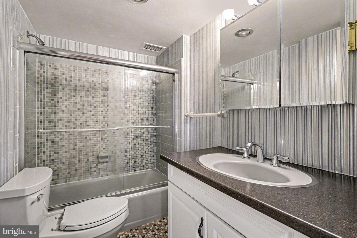 2100 Washington Avenue #6-B photo 22