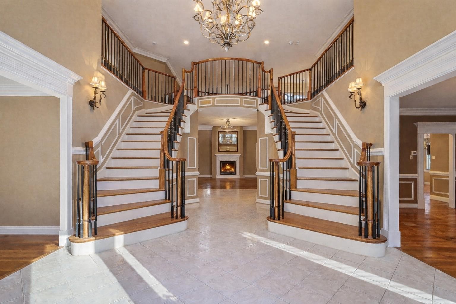 11033 Daybreak Ct photo 4