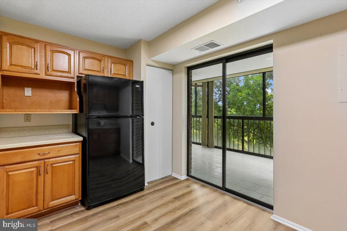 15101 Interlachen Drive #1-614 photo 16