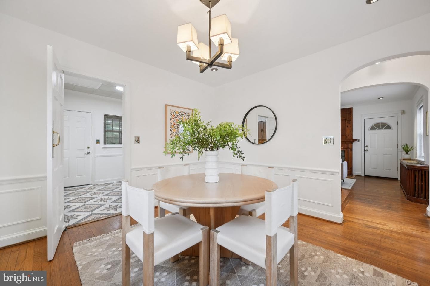 9405 Garwood Street photo 15