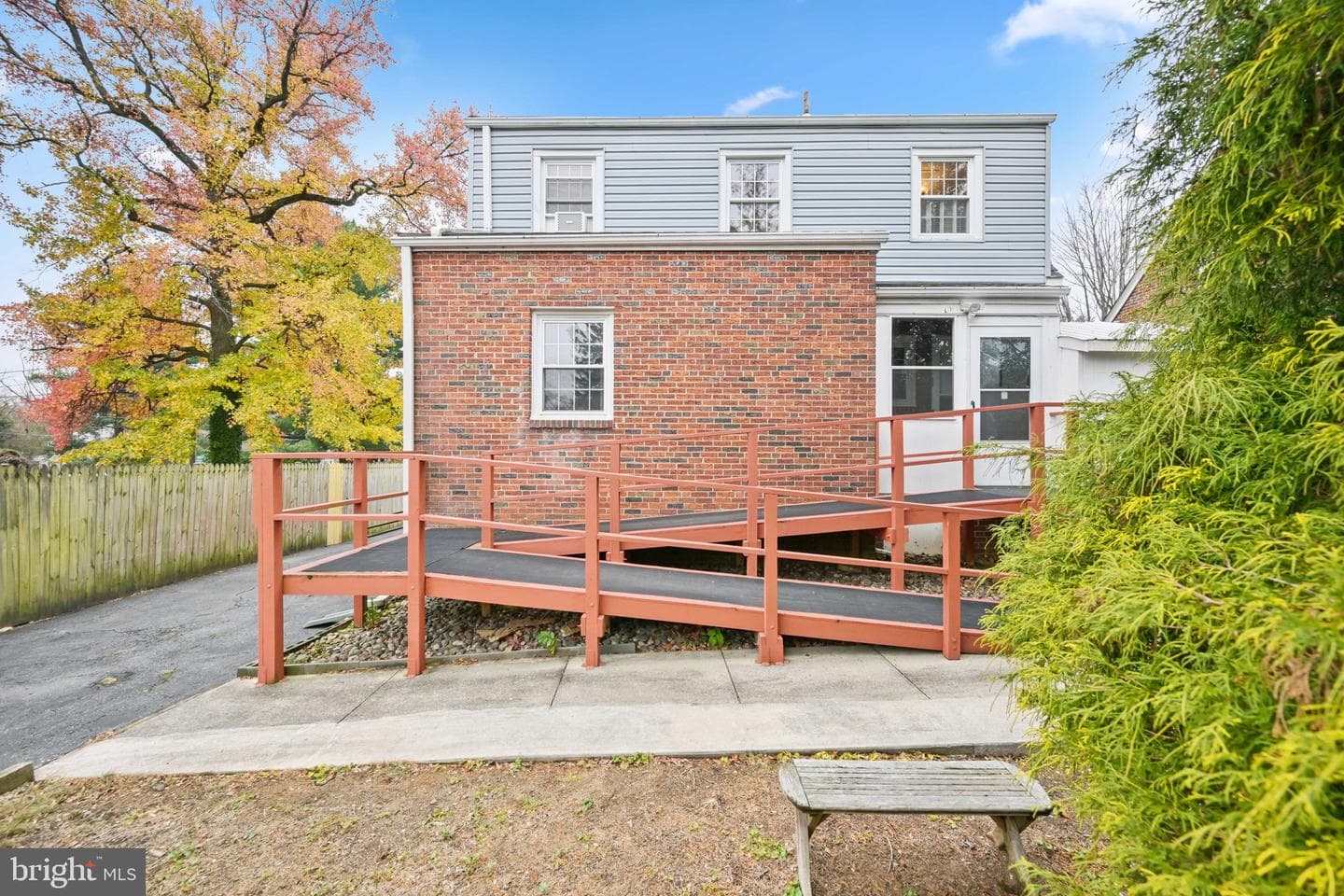 9405 Garwood Street photo 35