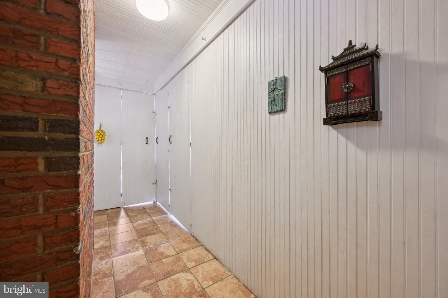 9405 Garwood Street photo 9