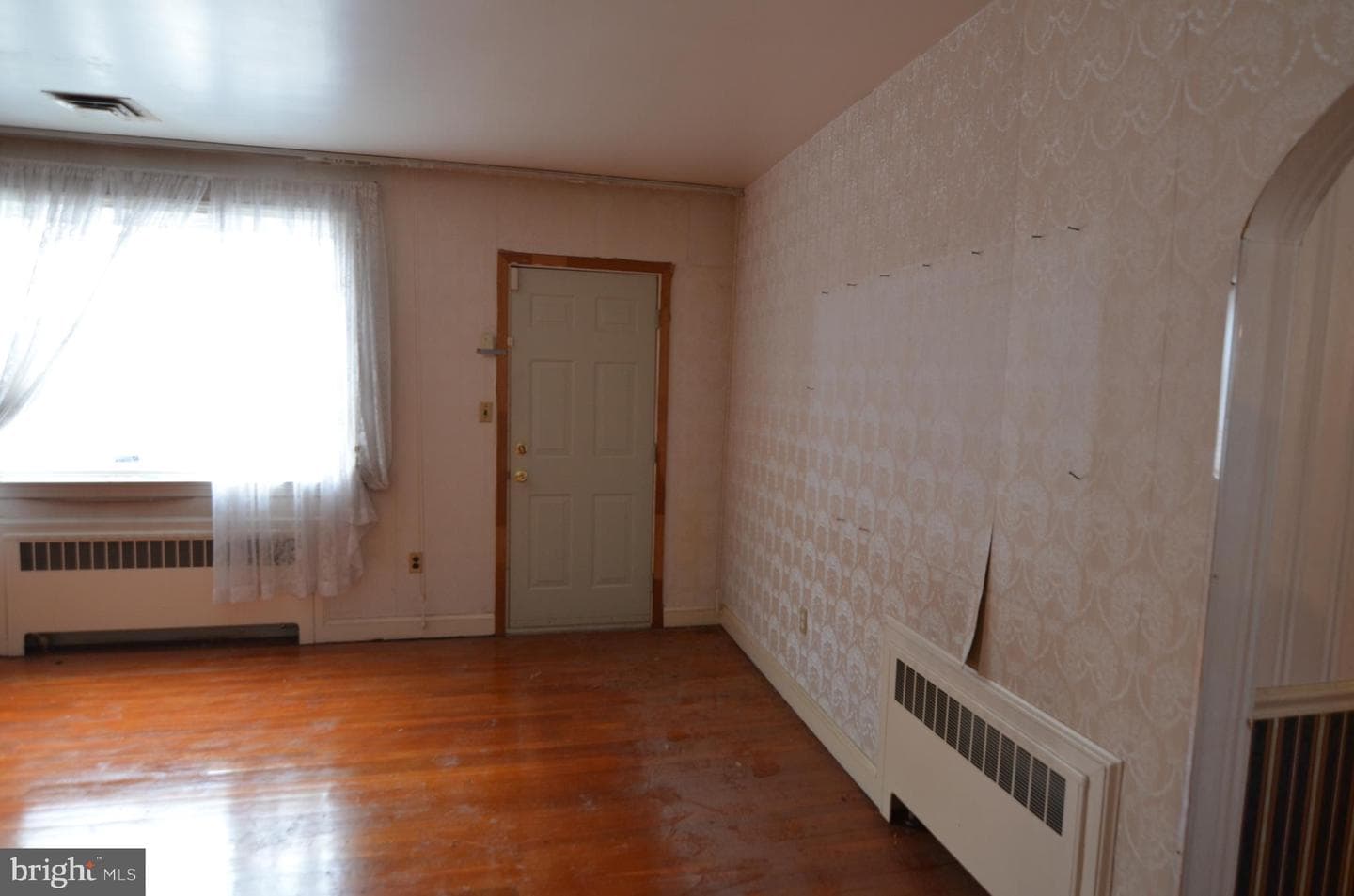 206 Shaw Avenue photo 13
