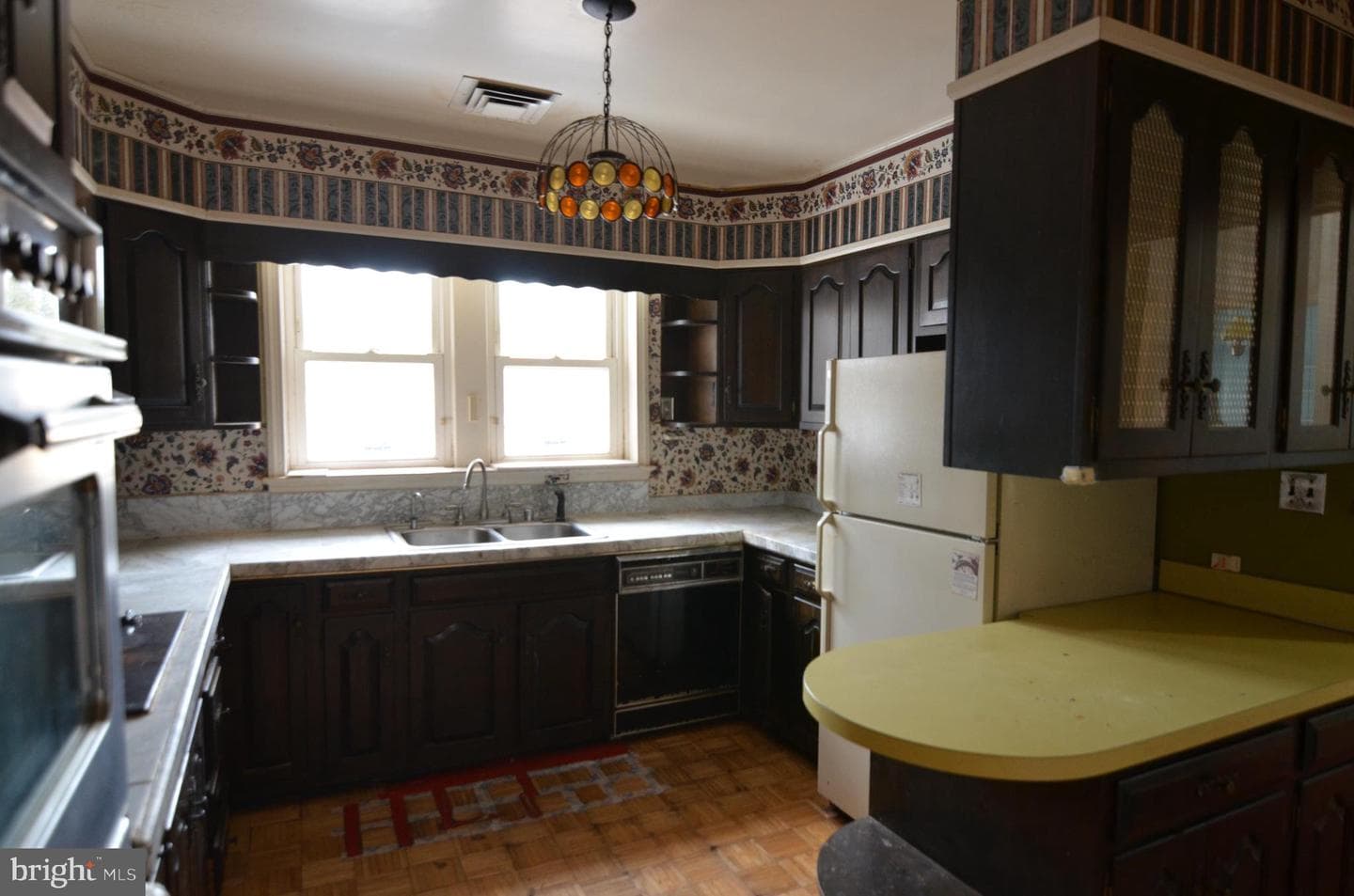 206 Shaw Avenue photo 16