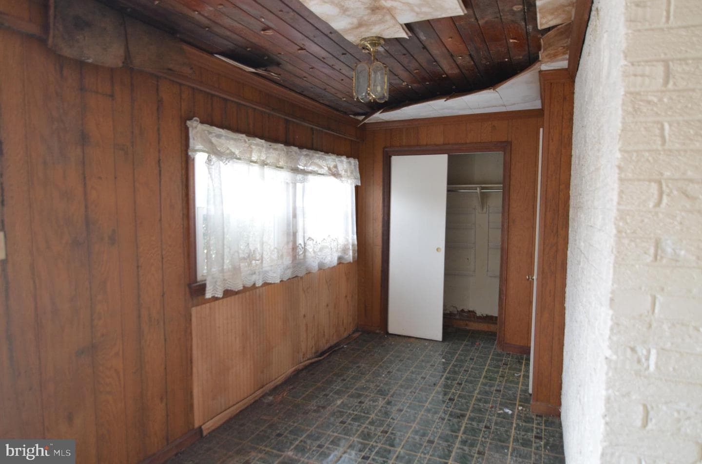 206 Shaw Avenue photo 35