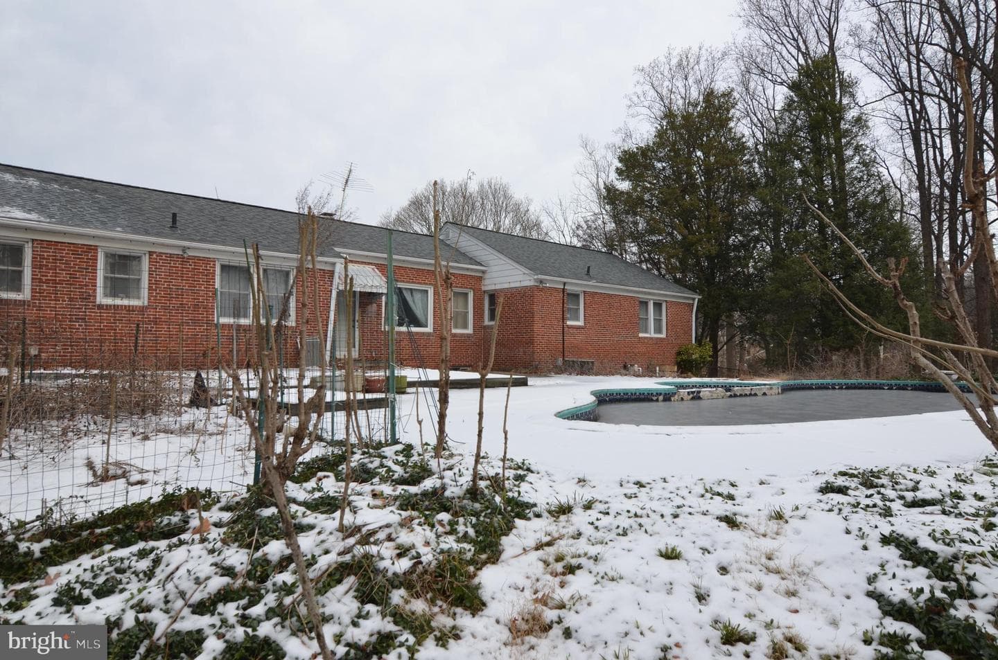 206 Shaw Avenue photo 6