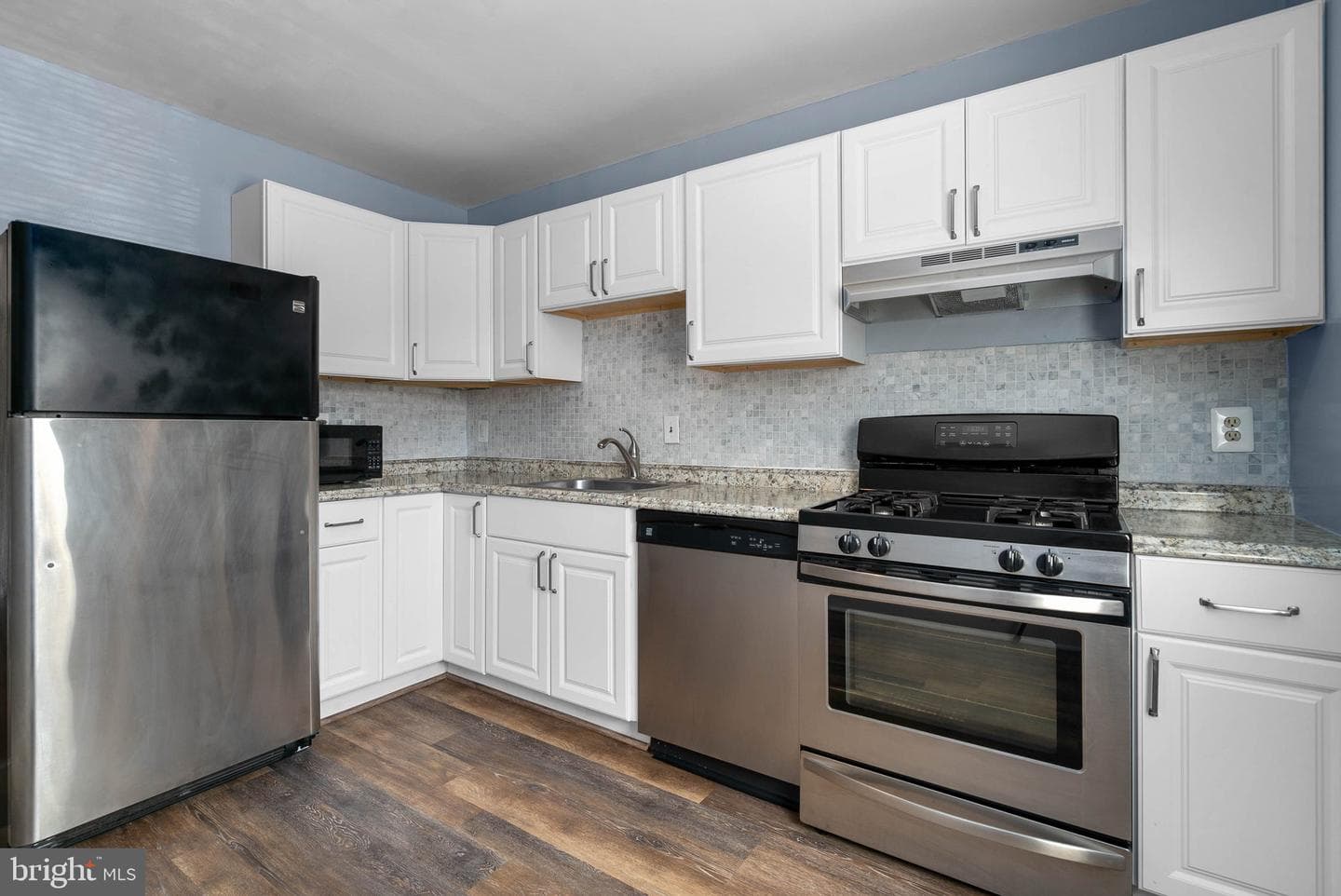 19427 Brassie Place #203 photo 13