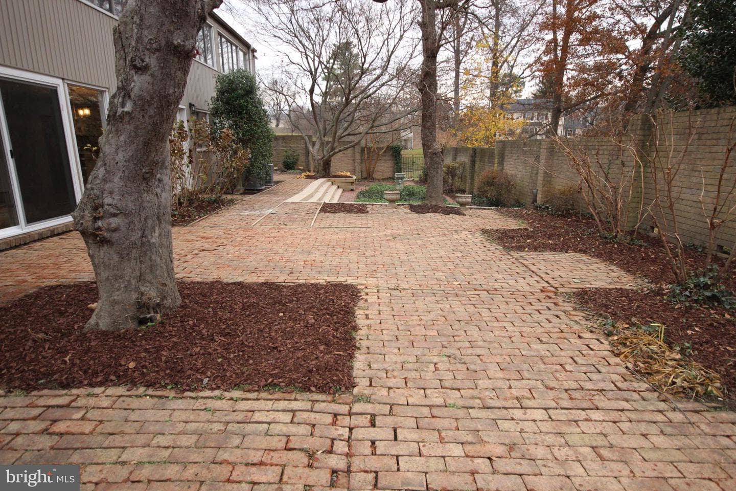 19115 Roman Way photo 51