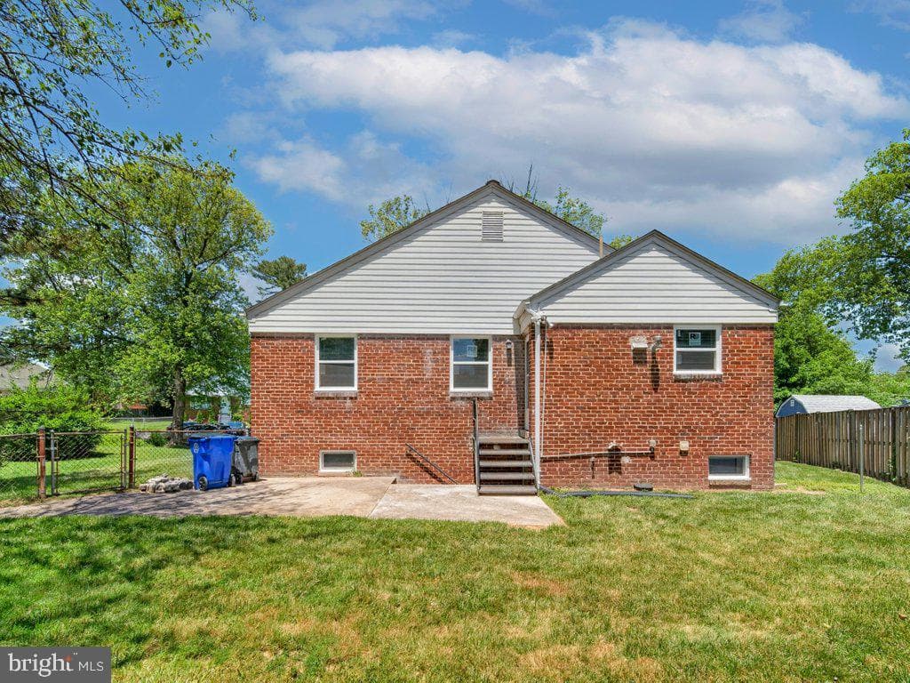 10402 Royalton Terrace photo 33