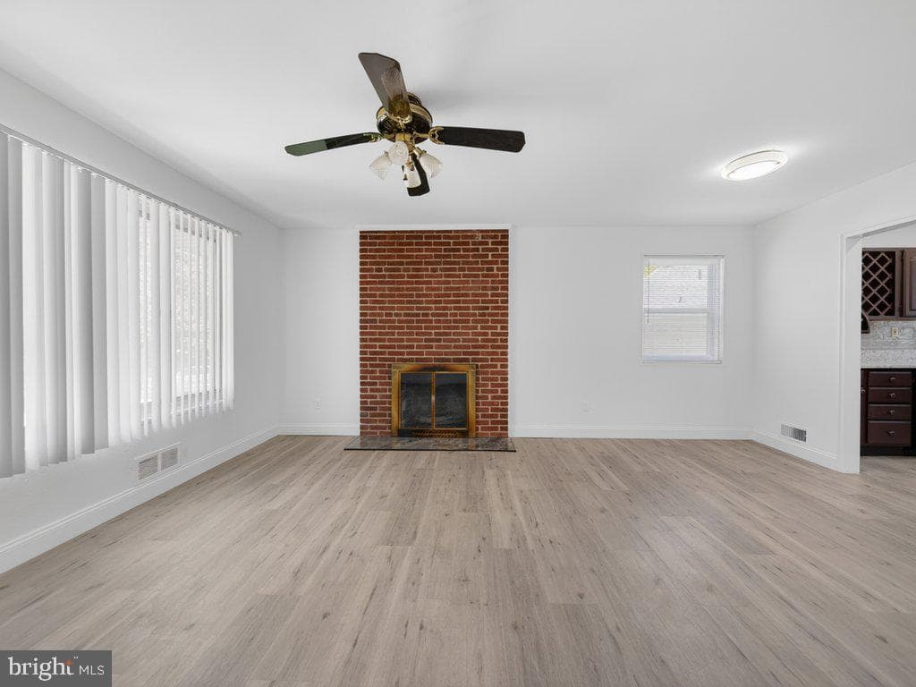 10402 Royalton Terrace photo 7