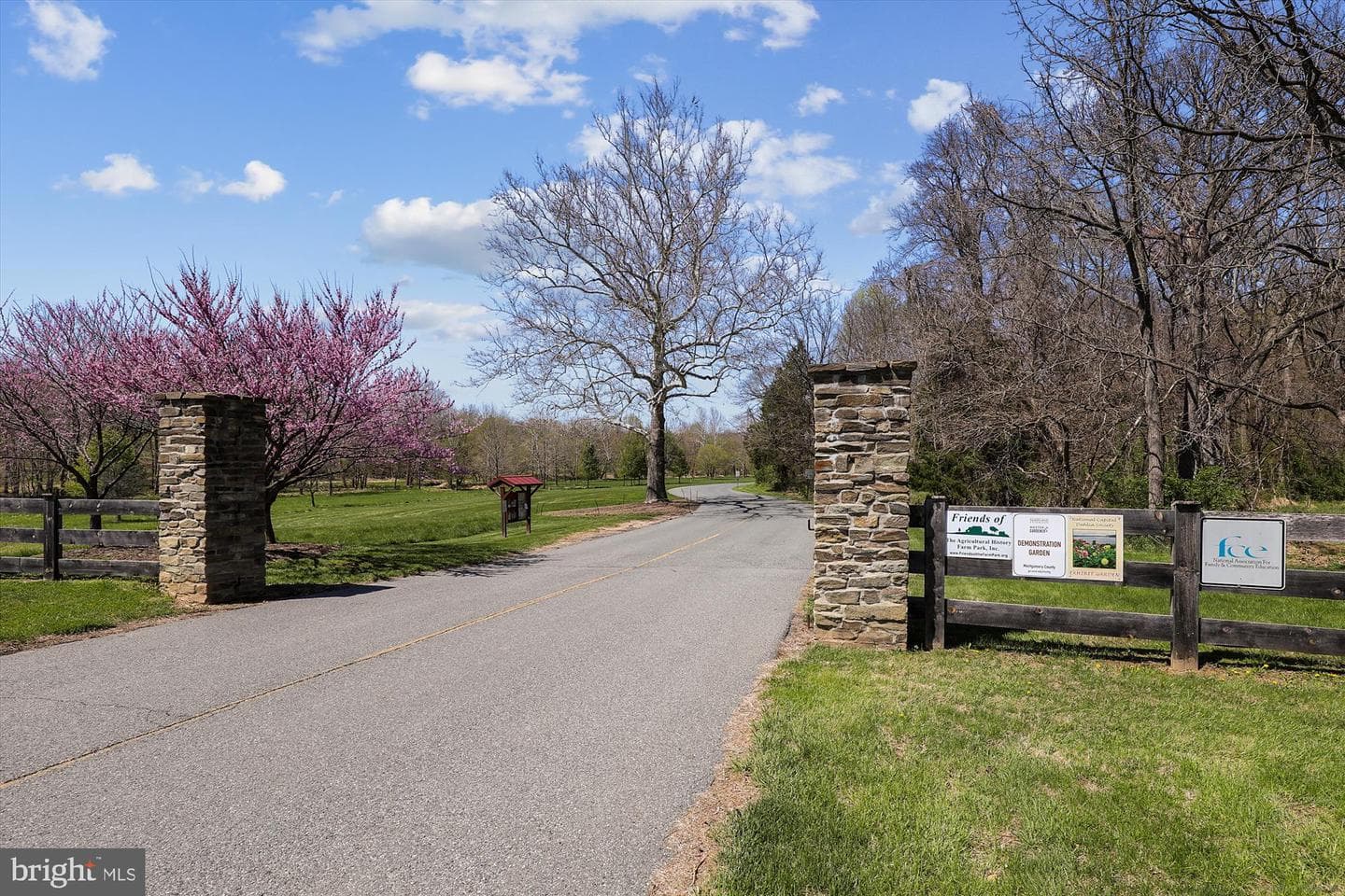 5709 Foggy Lane photo 78