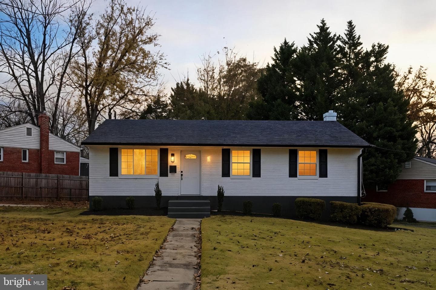 11901 Rocking Horse Road photo 2