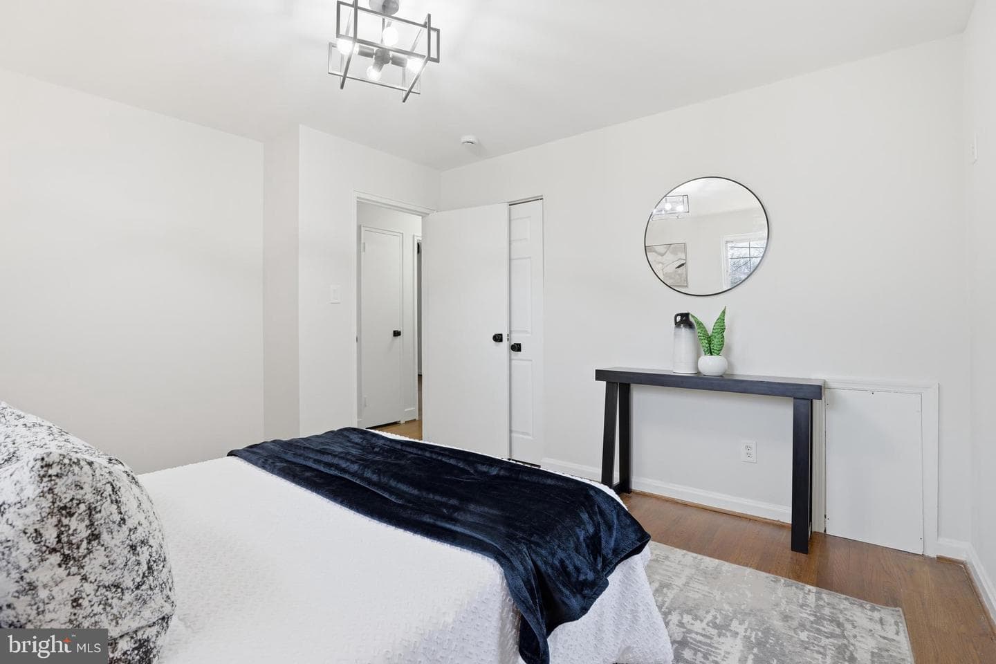 11901 Rocking Horse Road photo 22