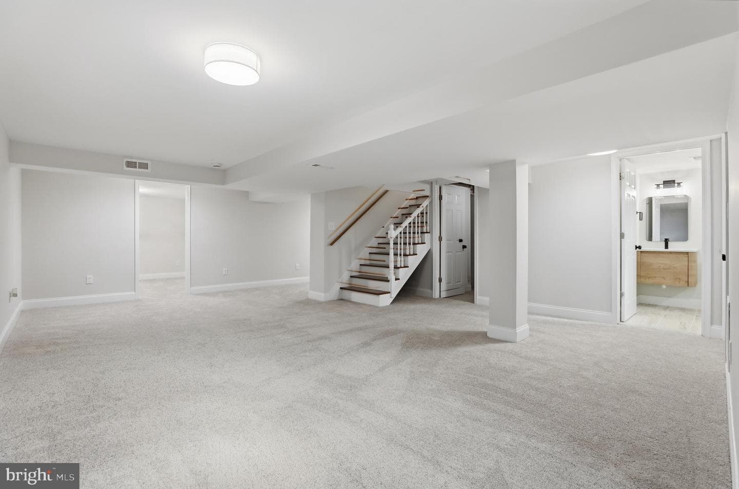 11901 Rocking Horse Road photo 32