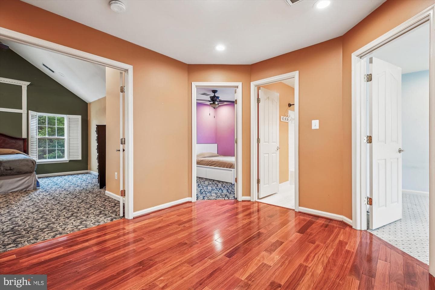 14212 Schaeffer Road photo 27