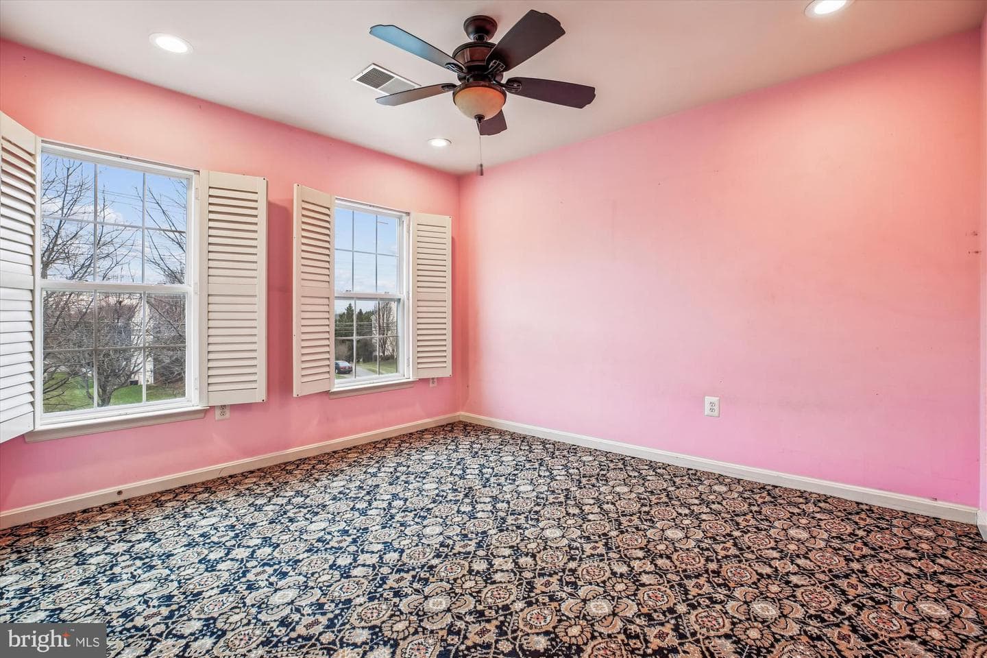 14212 Schaeffer Road photo 42