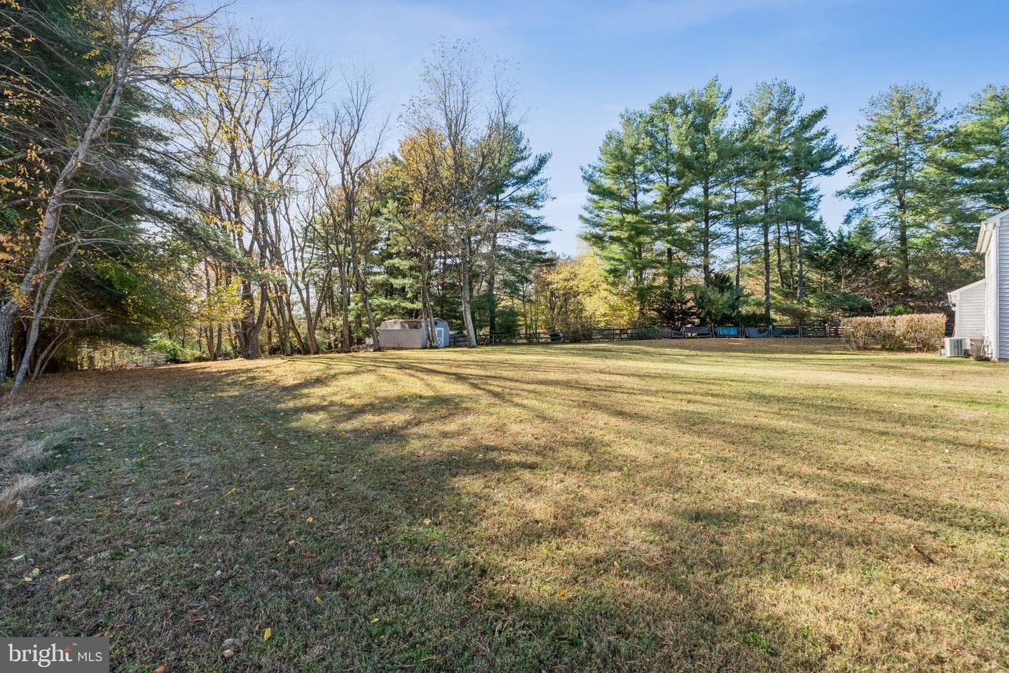 8124 Seneca View Drive photo 36