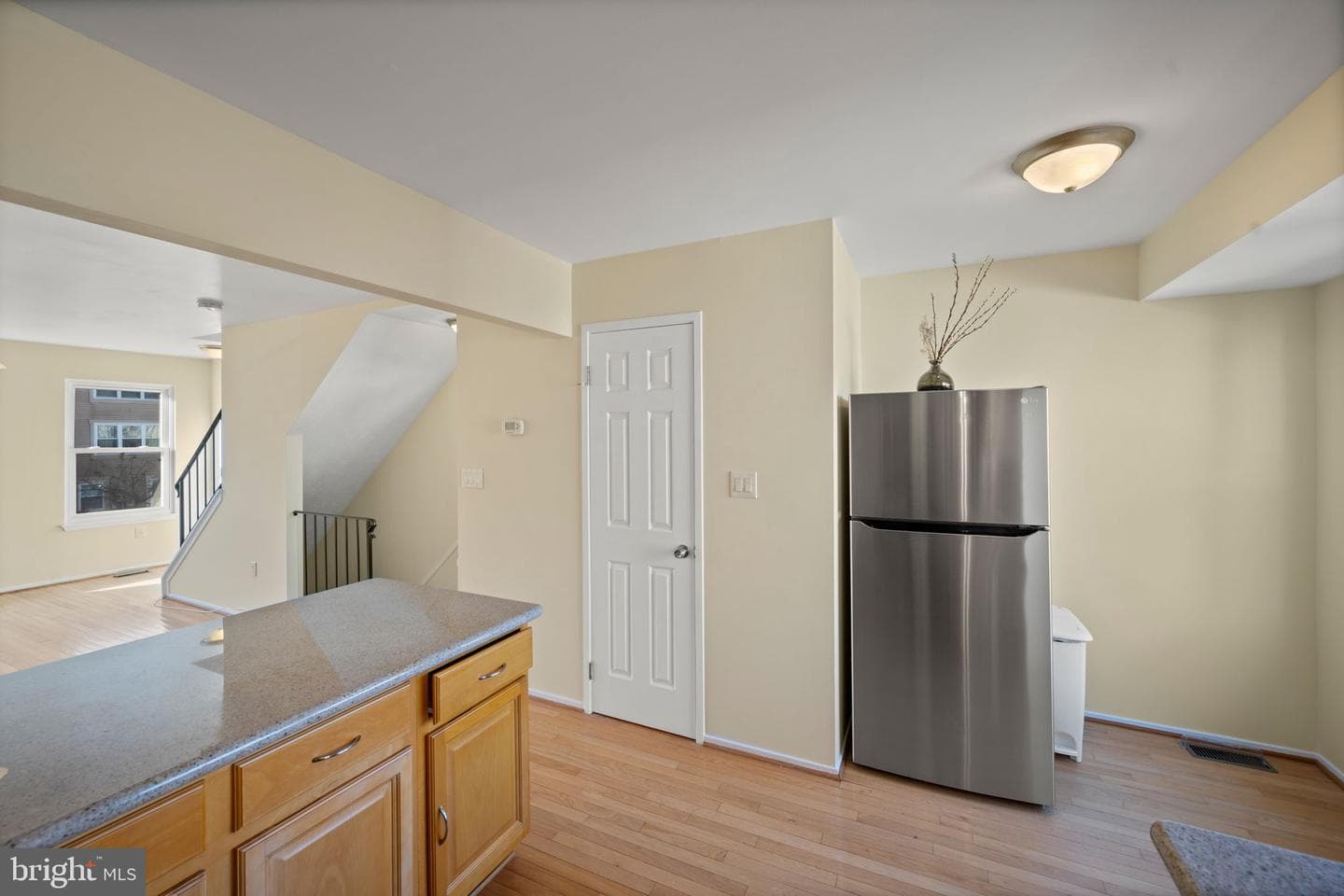 4240 Tazewell Terrace photo 12