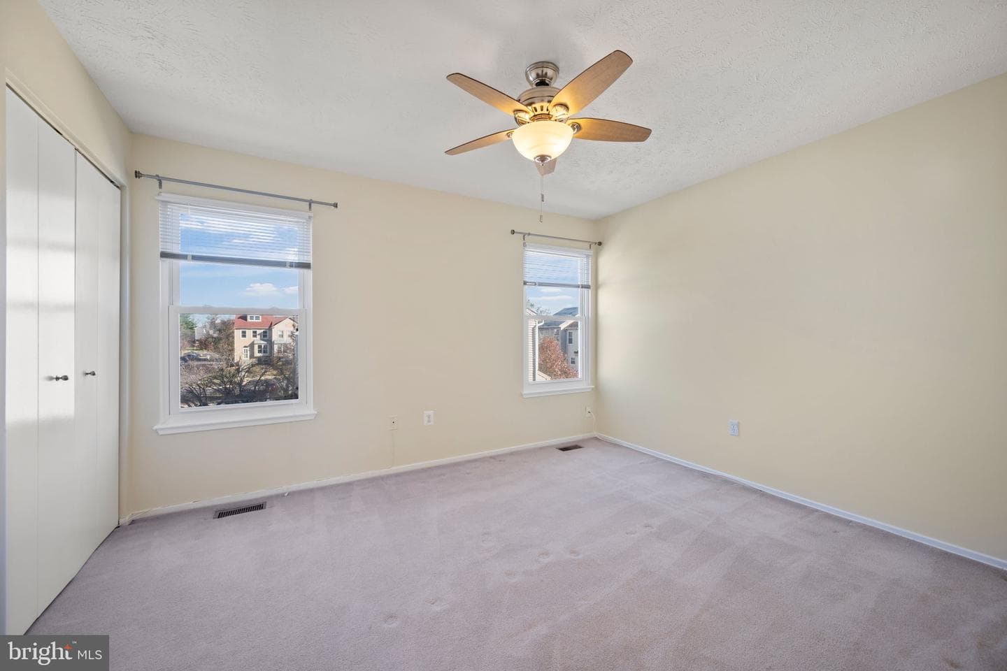 4240 Tazewell Terrace photo 18