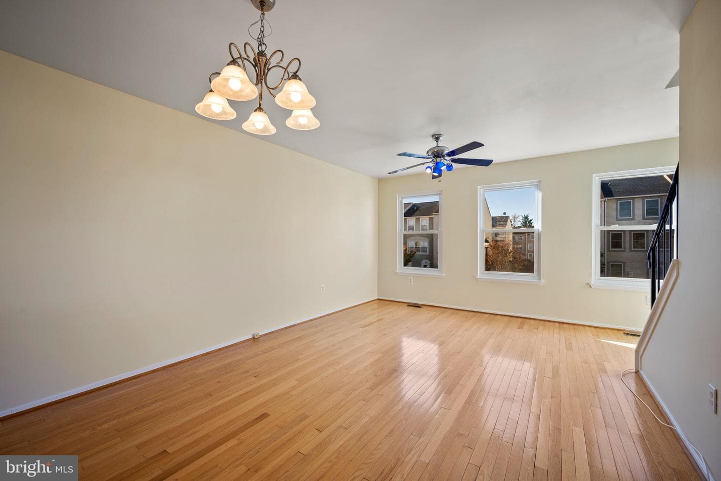 4240 Tazewell Terrace photo 3