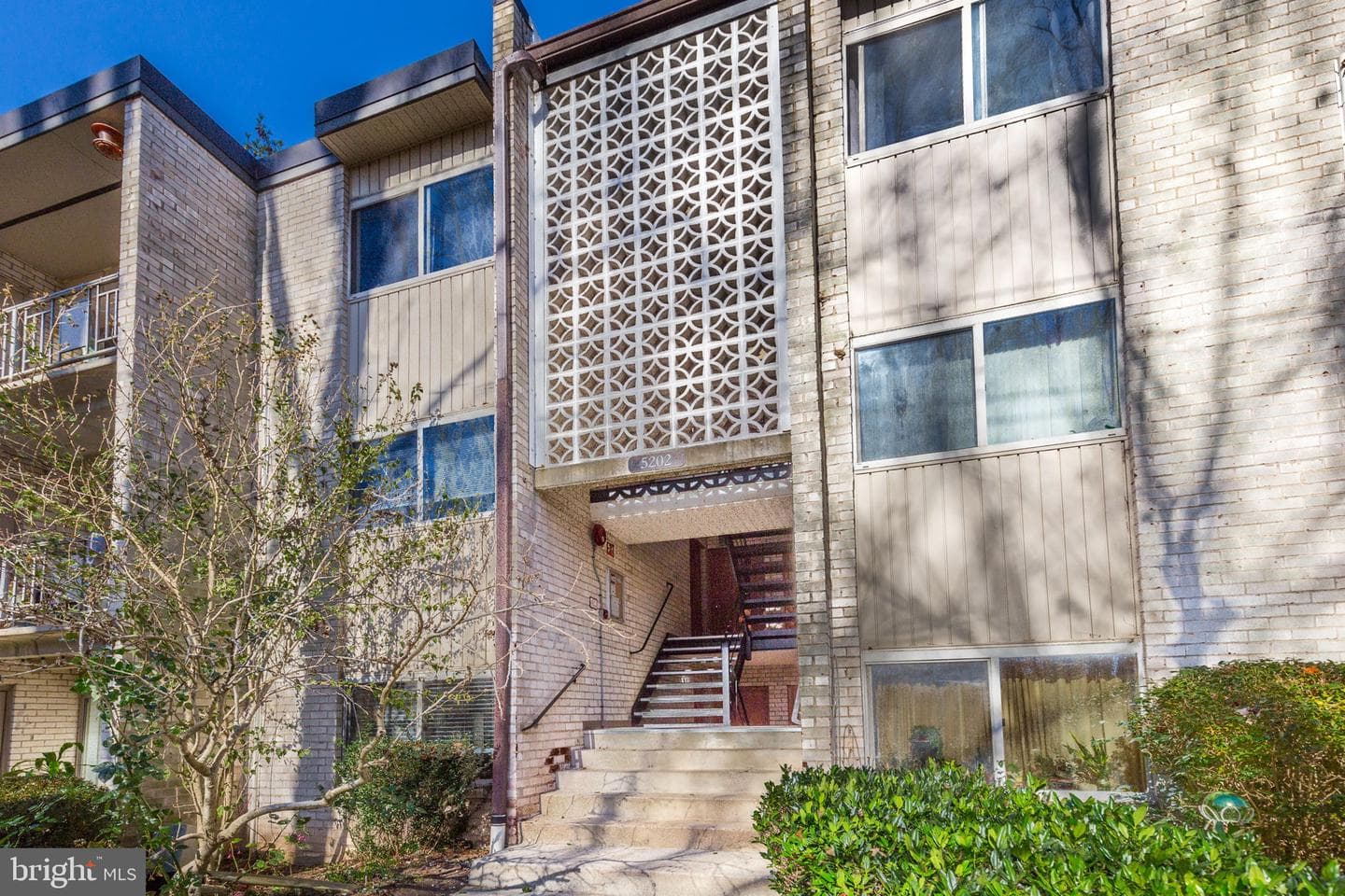 5202 Crossfield Court #117 photo 1