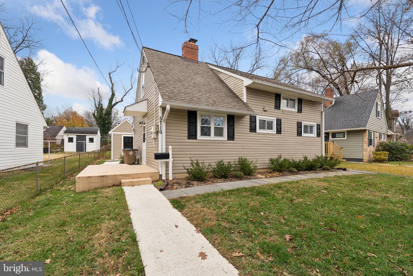 5716 Crawford Drive photo 2