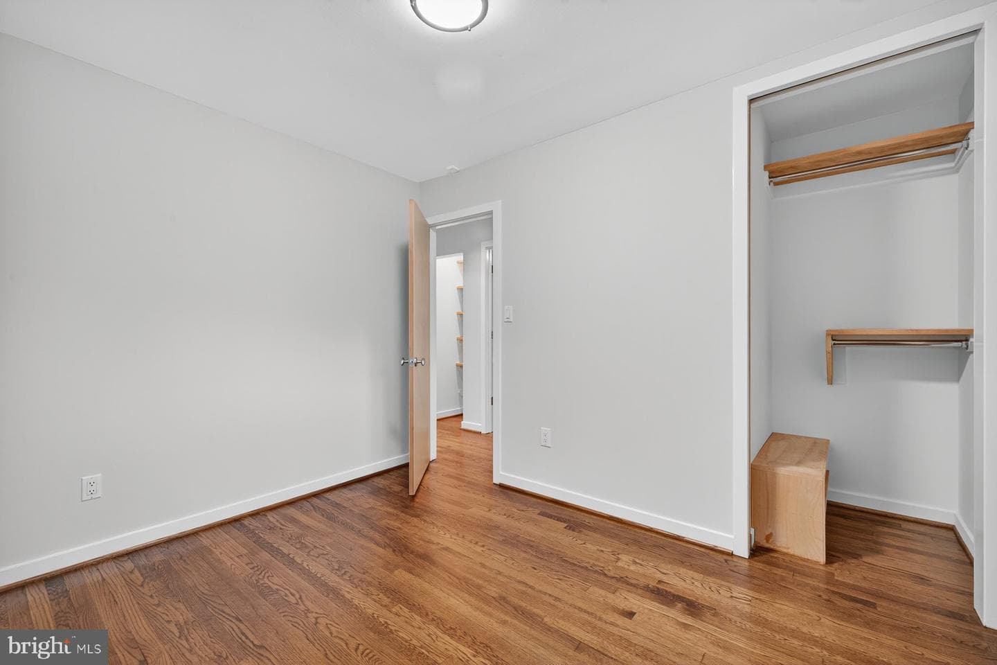 10405 Leslie Street photo 18