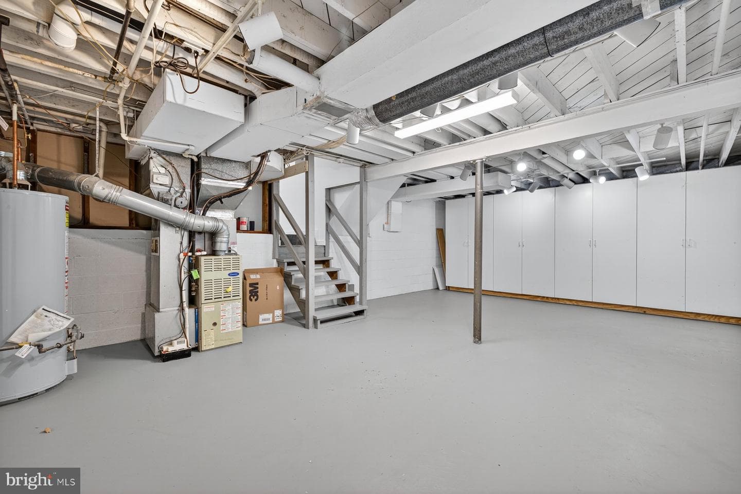 10405 Leslie Street photo 33