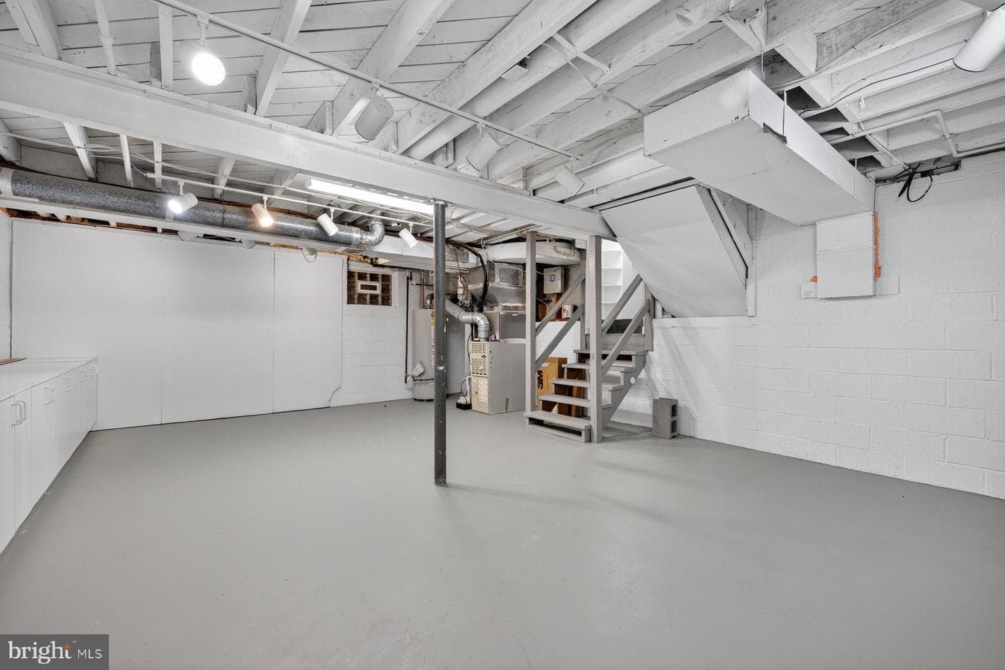 10405 Leslie Street photo 35