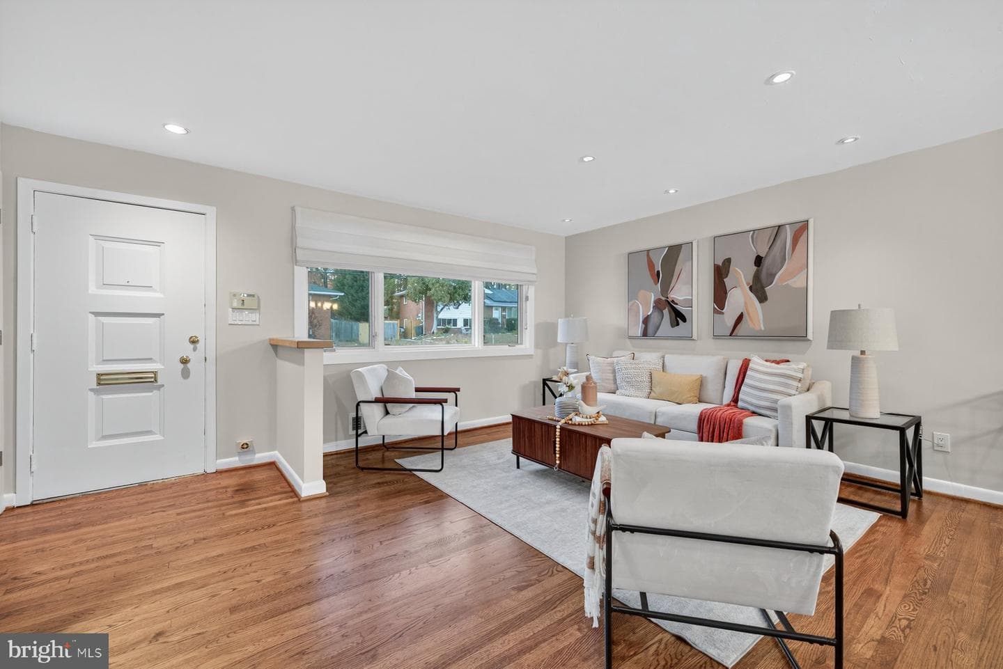 10405 Leslie Street photo 5
