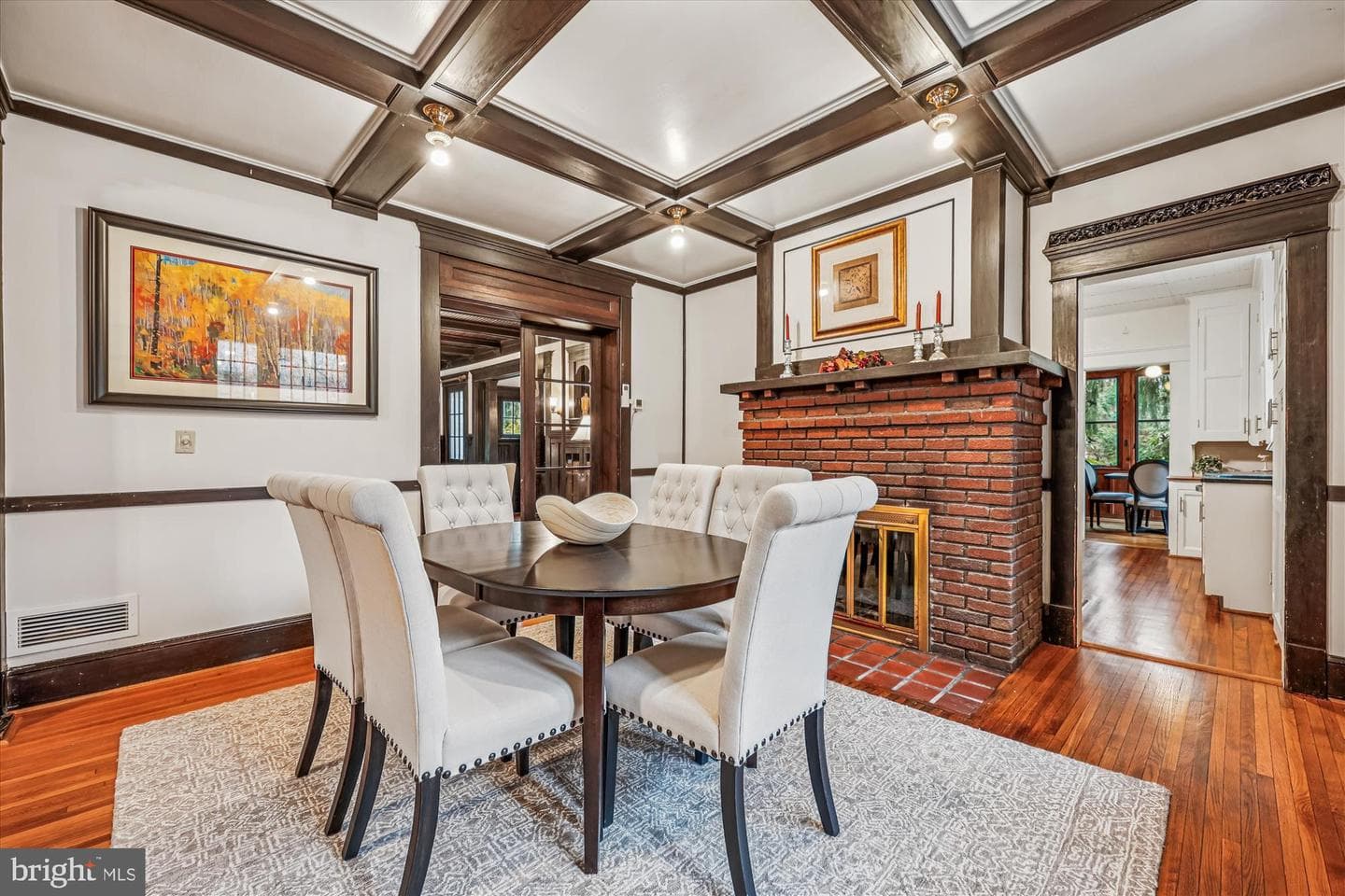 10023 Menlo Avenue photo 4
