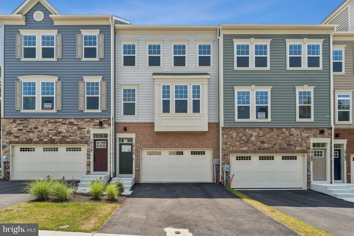 10178 Kings Grove Way photo 1
