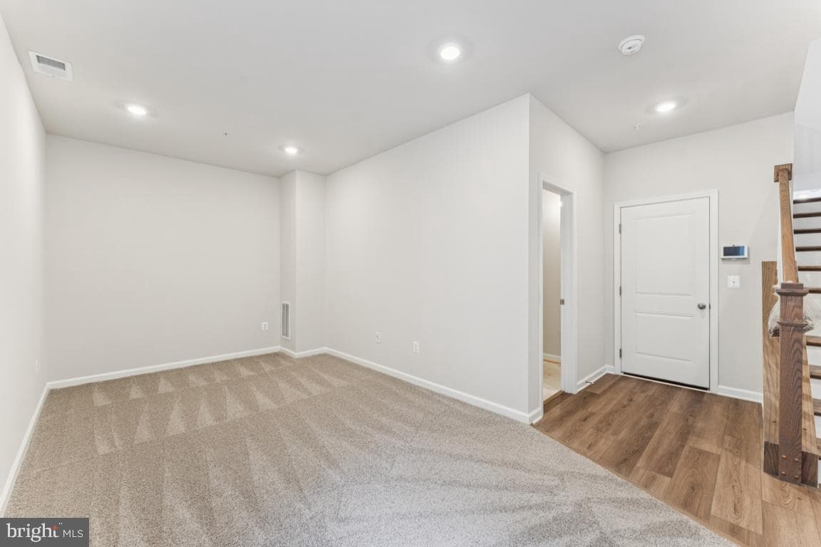 10178 Kings Grove Way photo 4