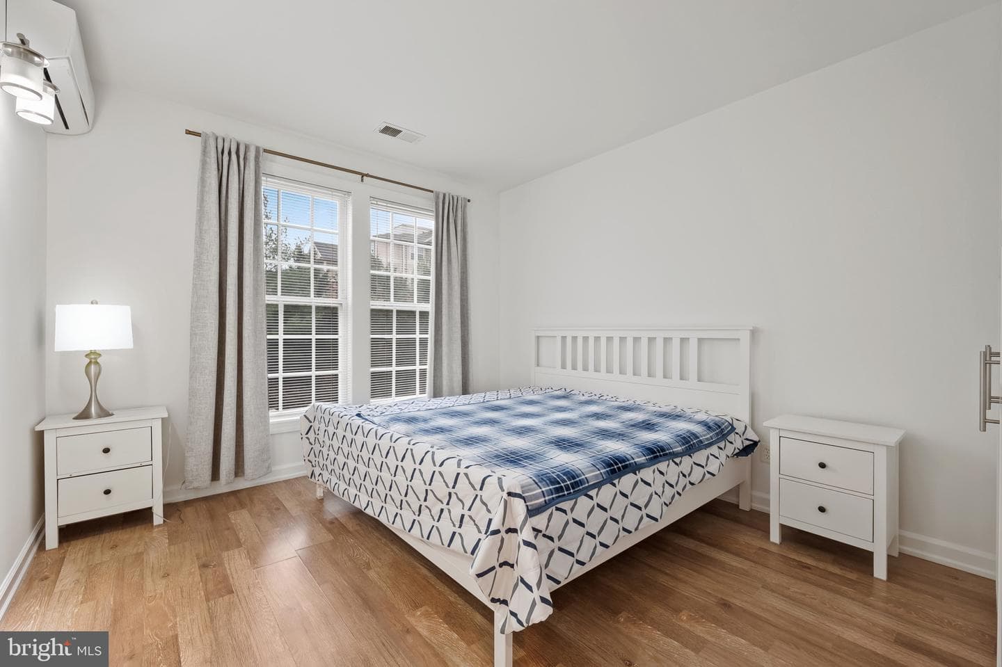 589 Odendhal Avenue #589 photo 20