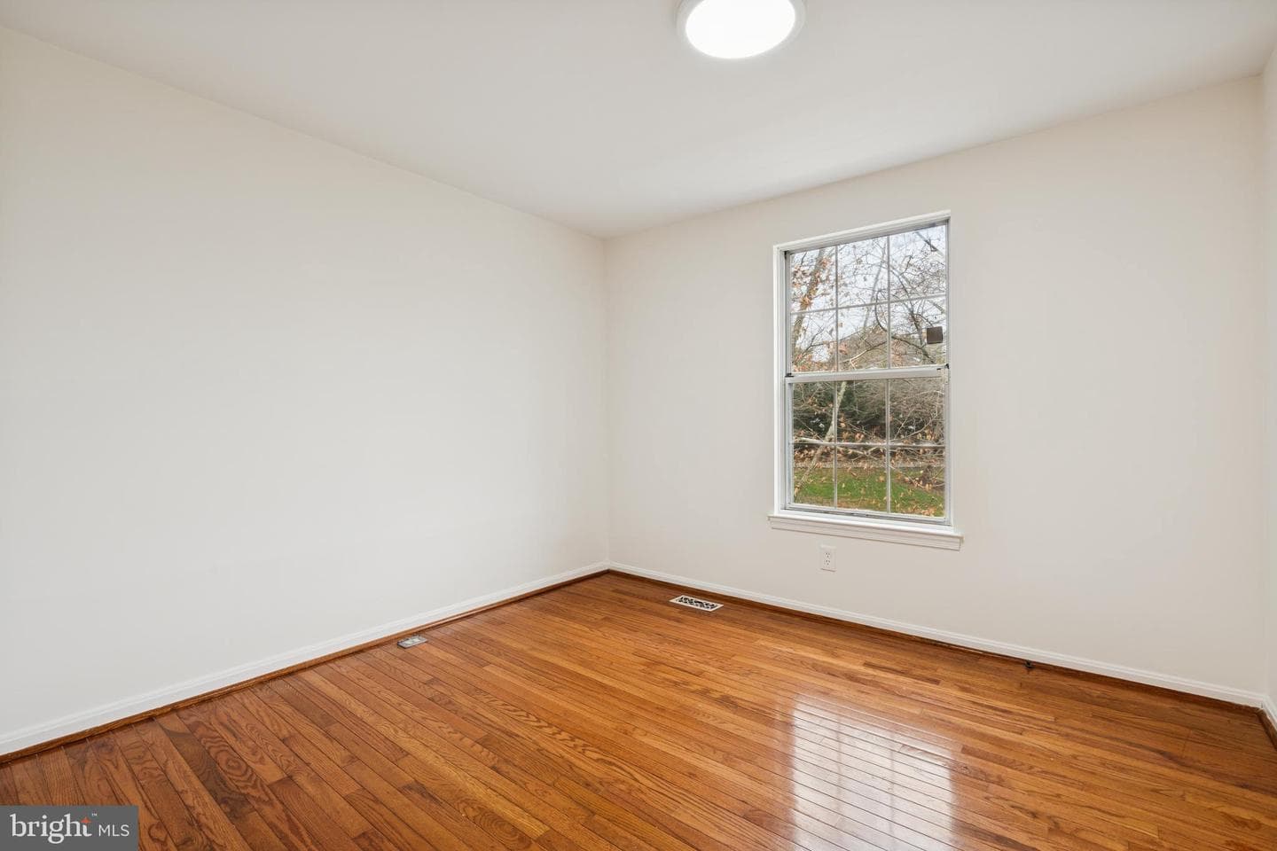 55 Gravenhurst Court photo 15